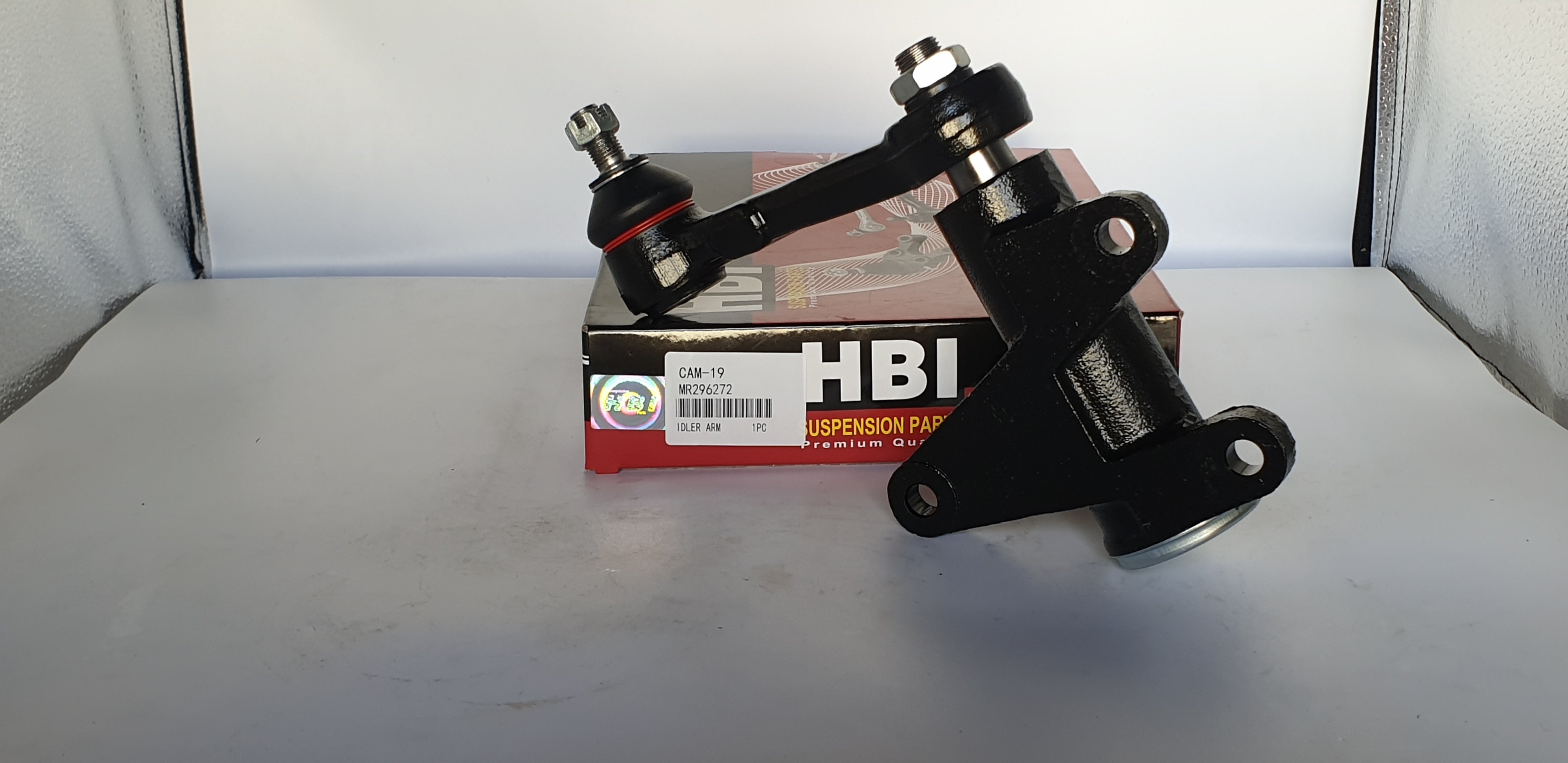Idler Arm CAM-19, MR296272 – Heavy-Duty Steering Component