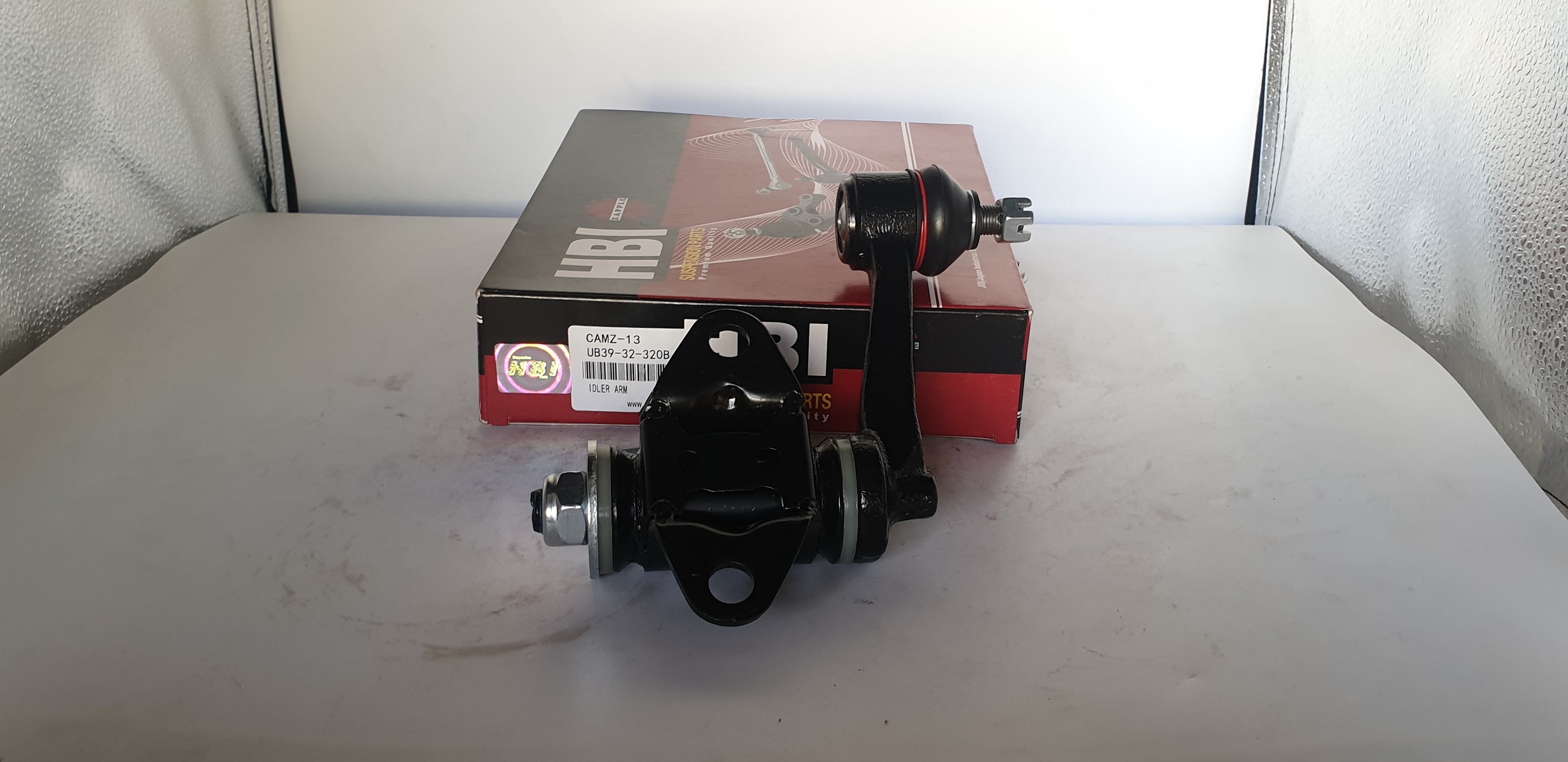 Idler Arm CAMZ-13, UB39-32-320B – Heavy-Duty Steering Component