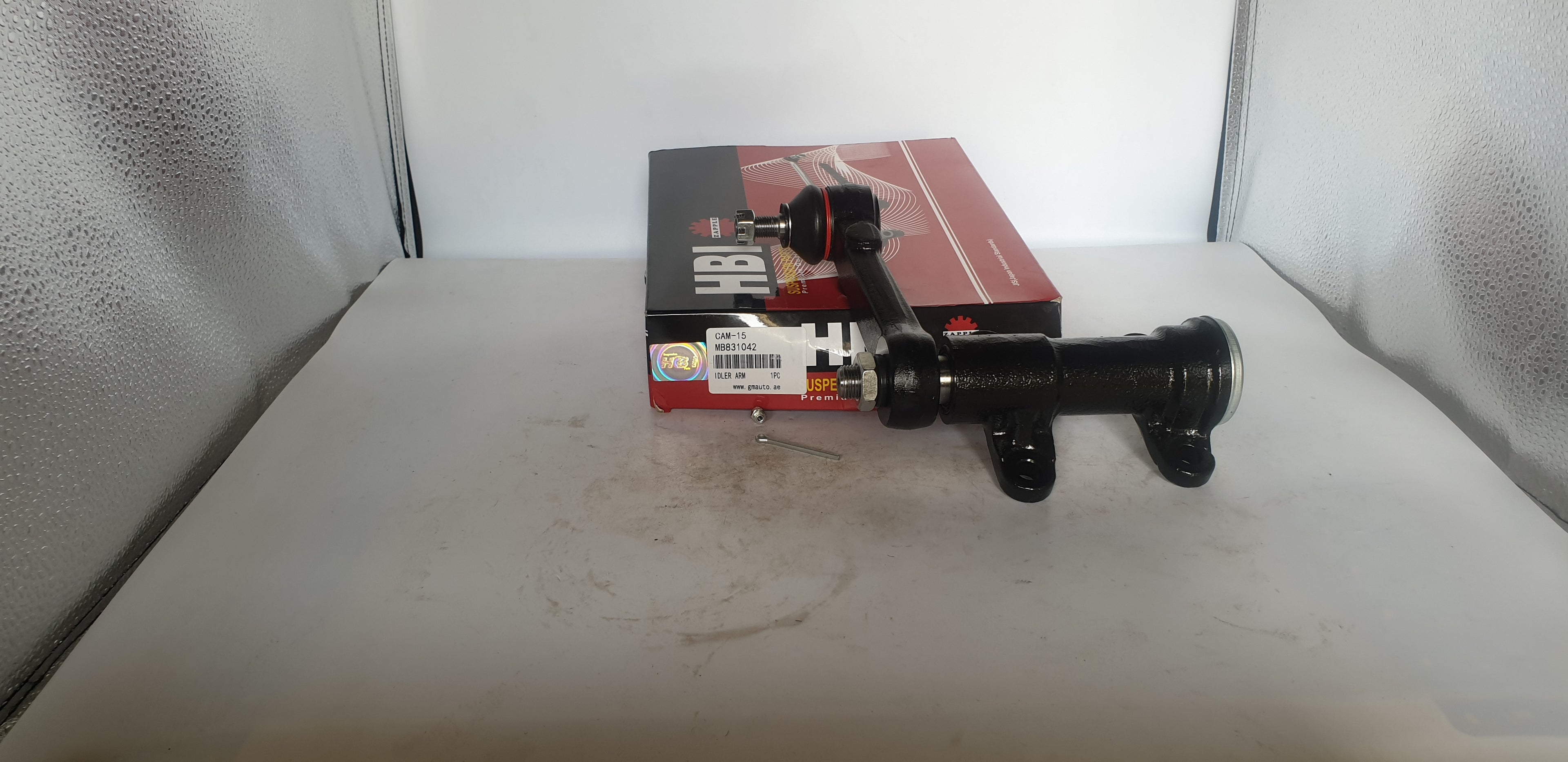 Idler Arm CAM-15, MB831042 – Heavy-Duty Steering Component