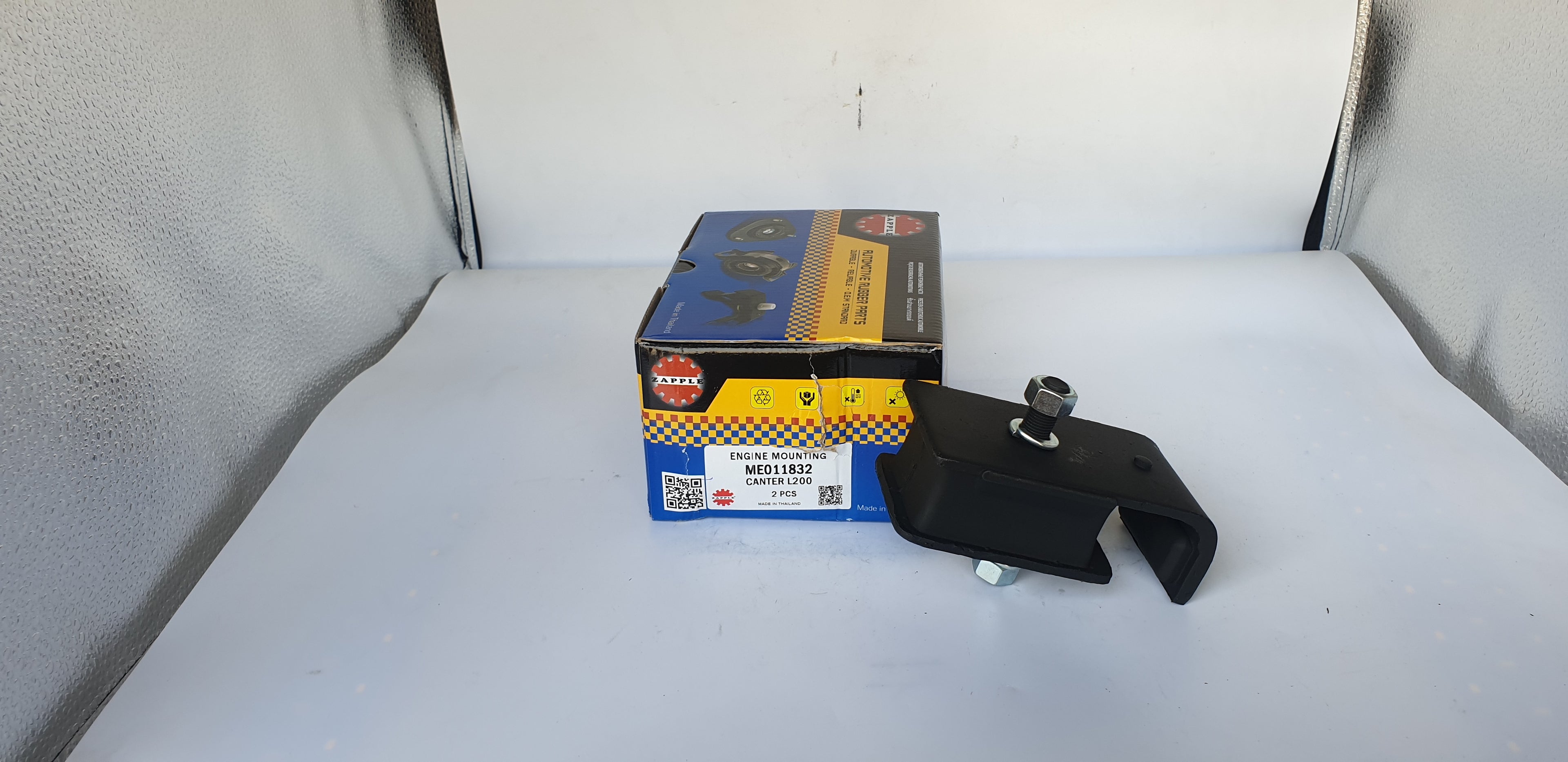ZAPPLE Engine Mounting ME011832 CANTER L200