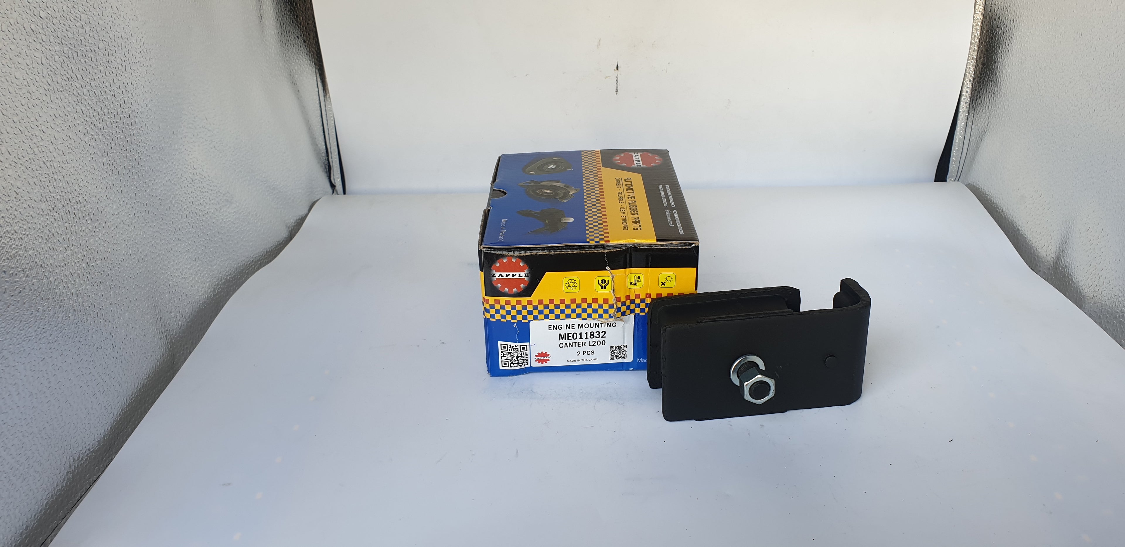 ZAPPLE Engine Mounting ME011832 CANTER L200