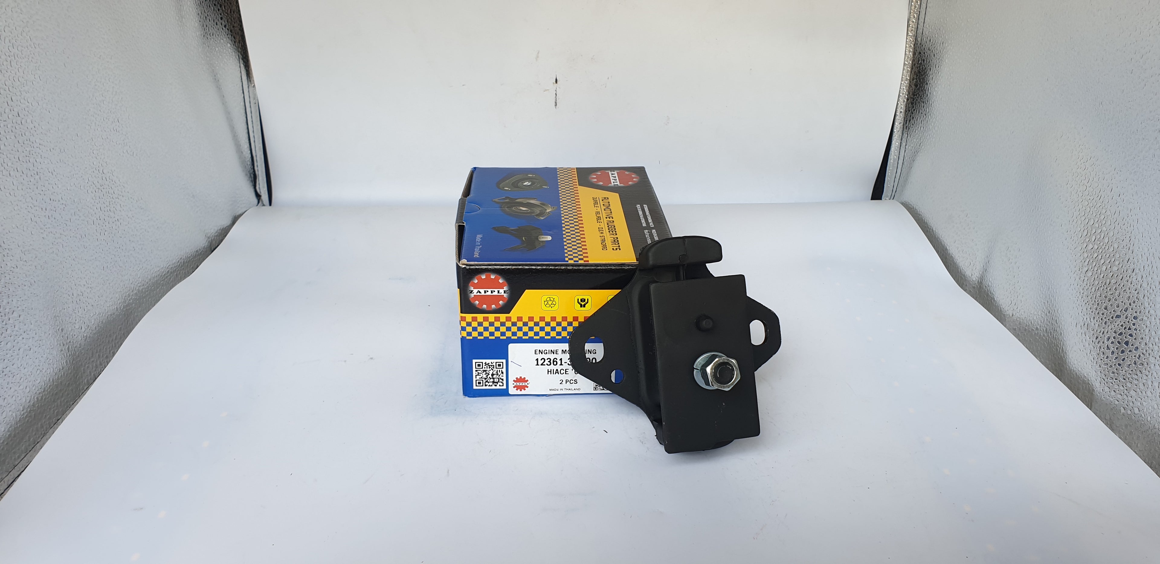 ZAPPLE Engine Mounting 12361-30100 HIACE 08