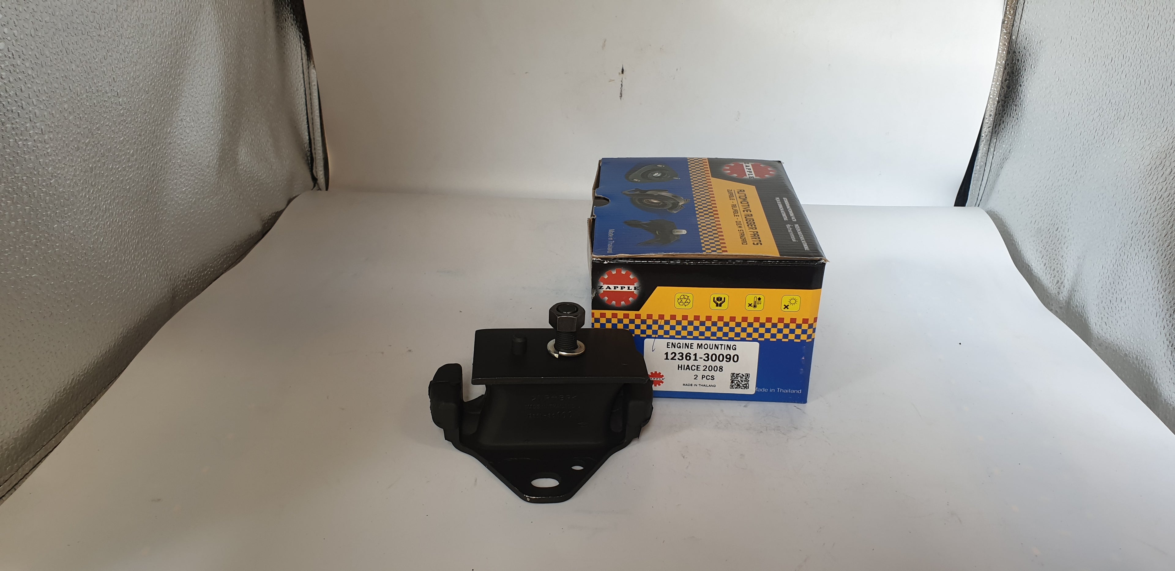 ZAPPLE Engine Mounting 12361-30090 HIACE 2008