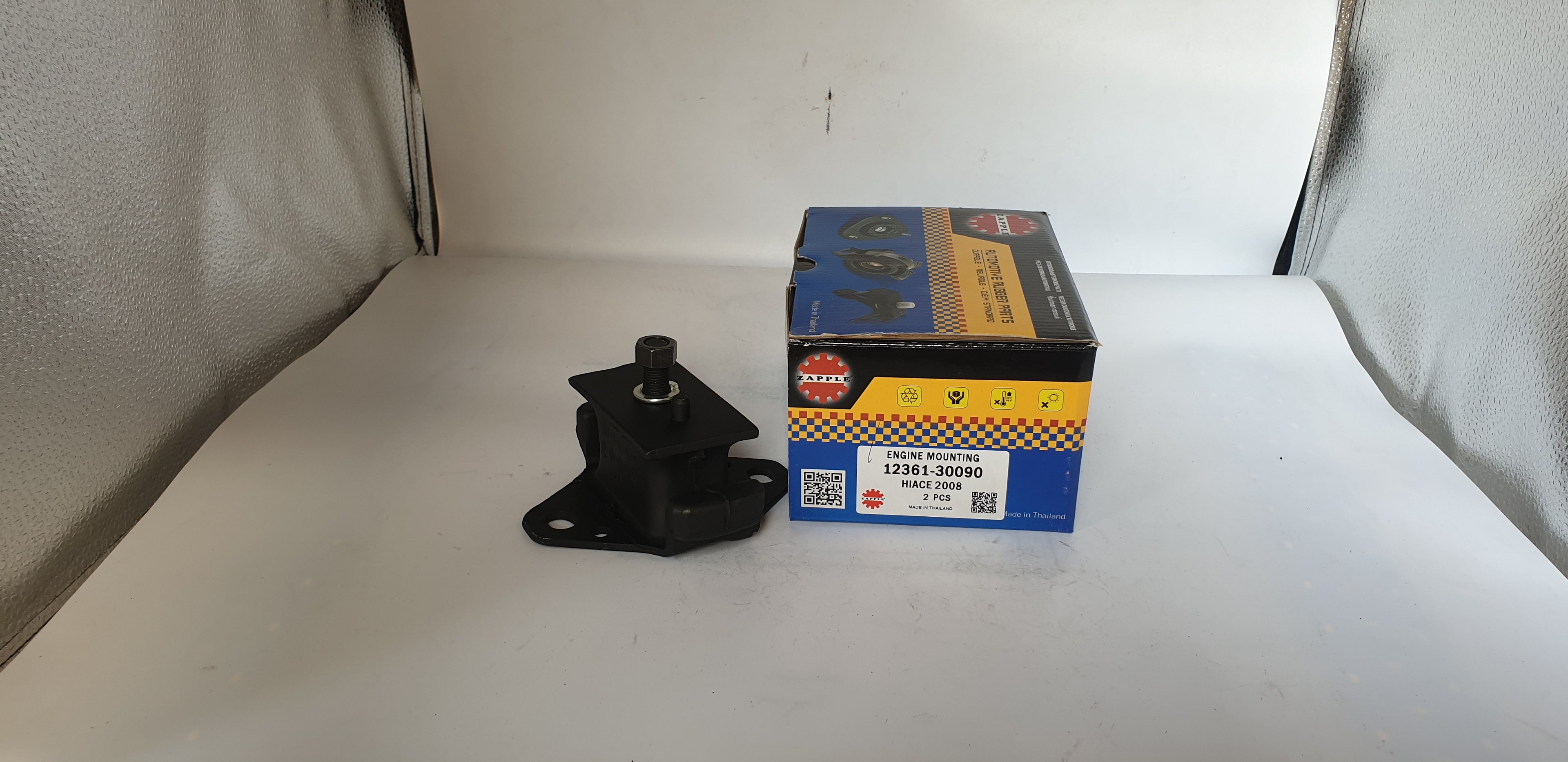 ZAPPLE Engine Mounting 12361-30090 HIACE 2008
