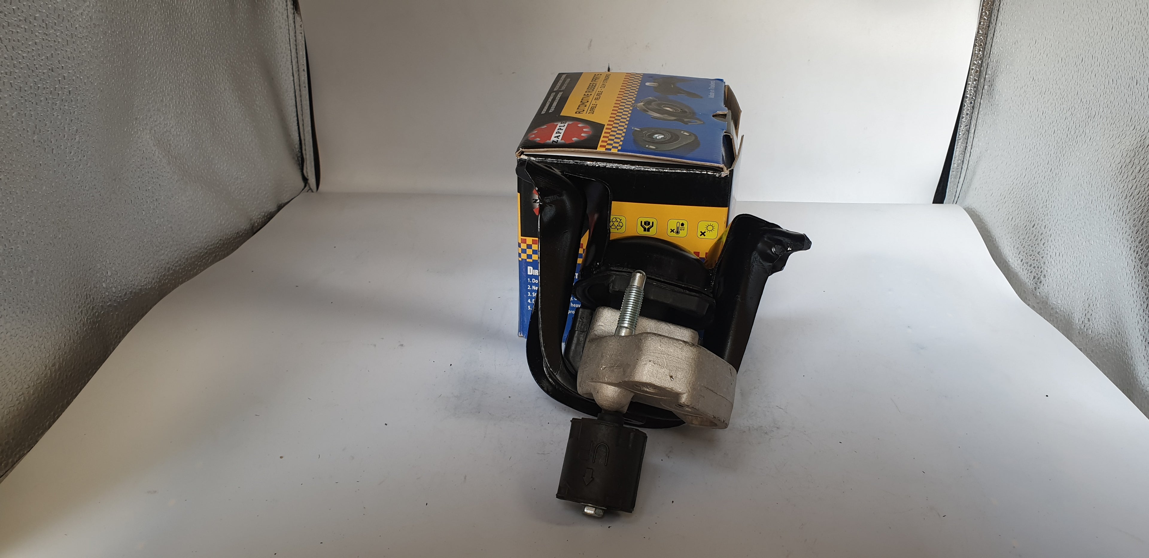 ZAPPLE Engine Mounting 12305-21060 NGP42