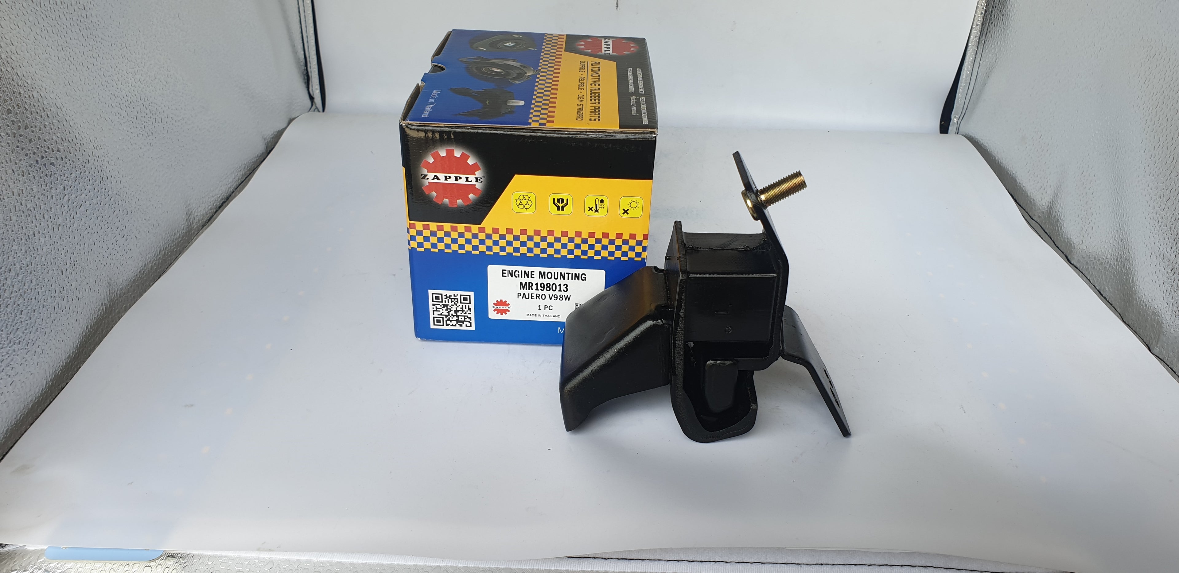 ZAPPLE Engine Mounting MR 198013 PAJERO V98W