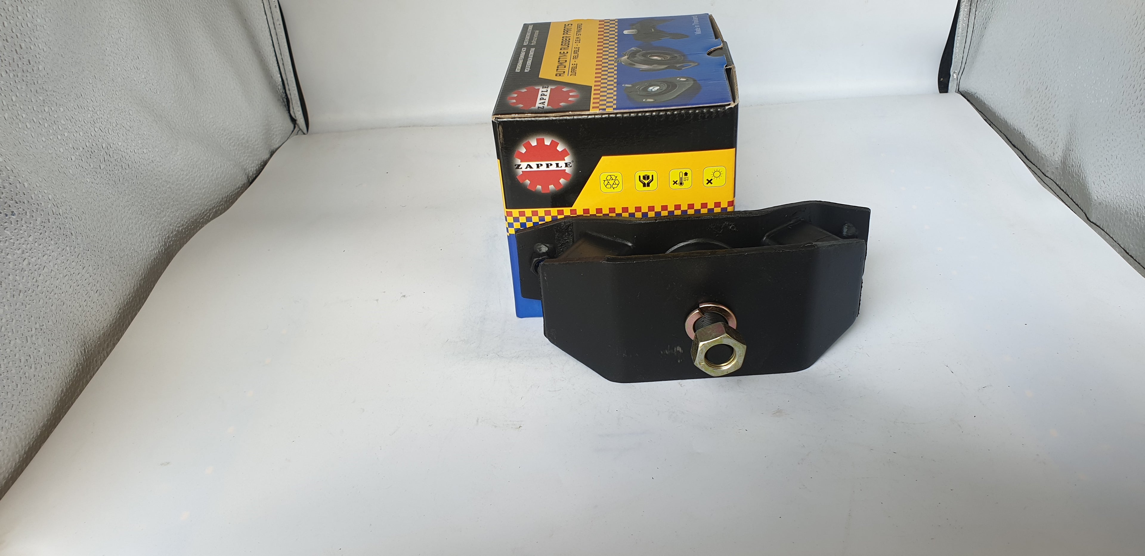 ZAPPLE Engine Mounting ME011815 MT FE111