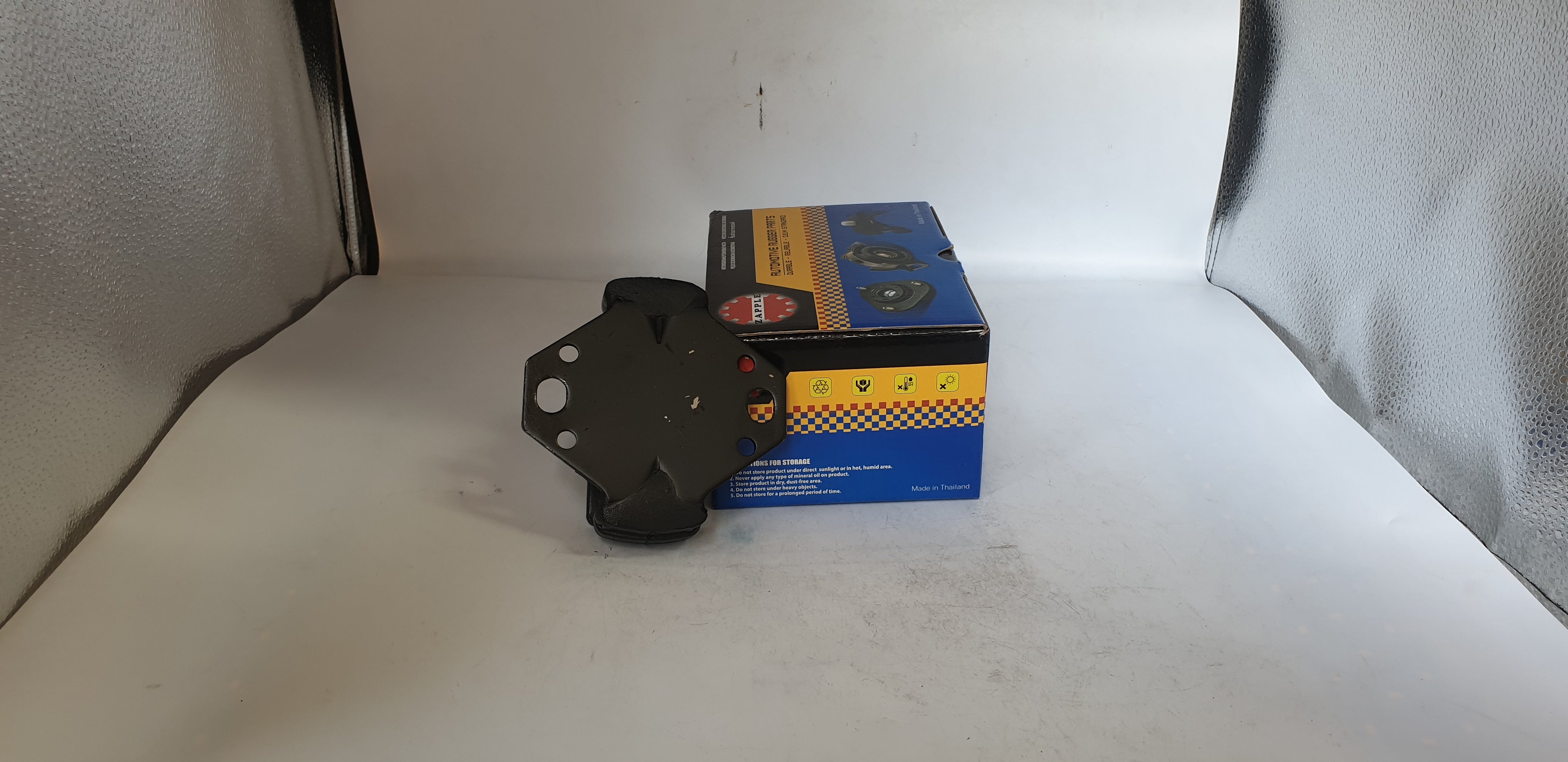 ZAPPLE Engine Mounting 12361-54250 TOYOTA LN56 B