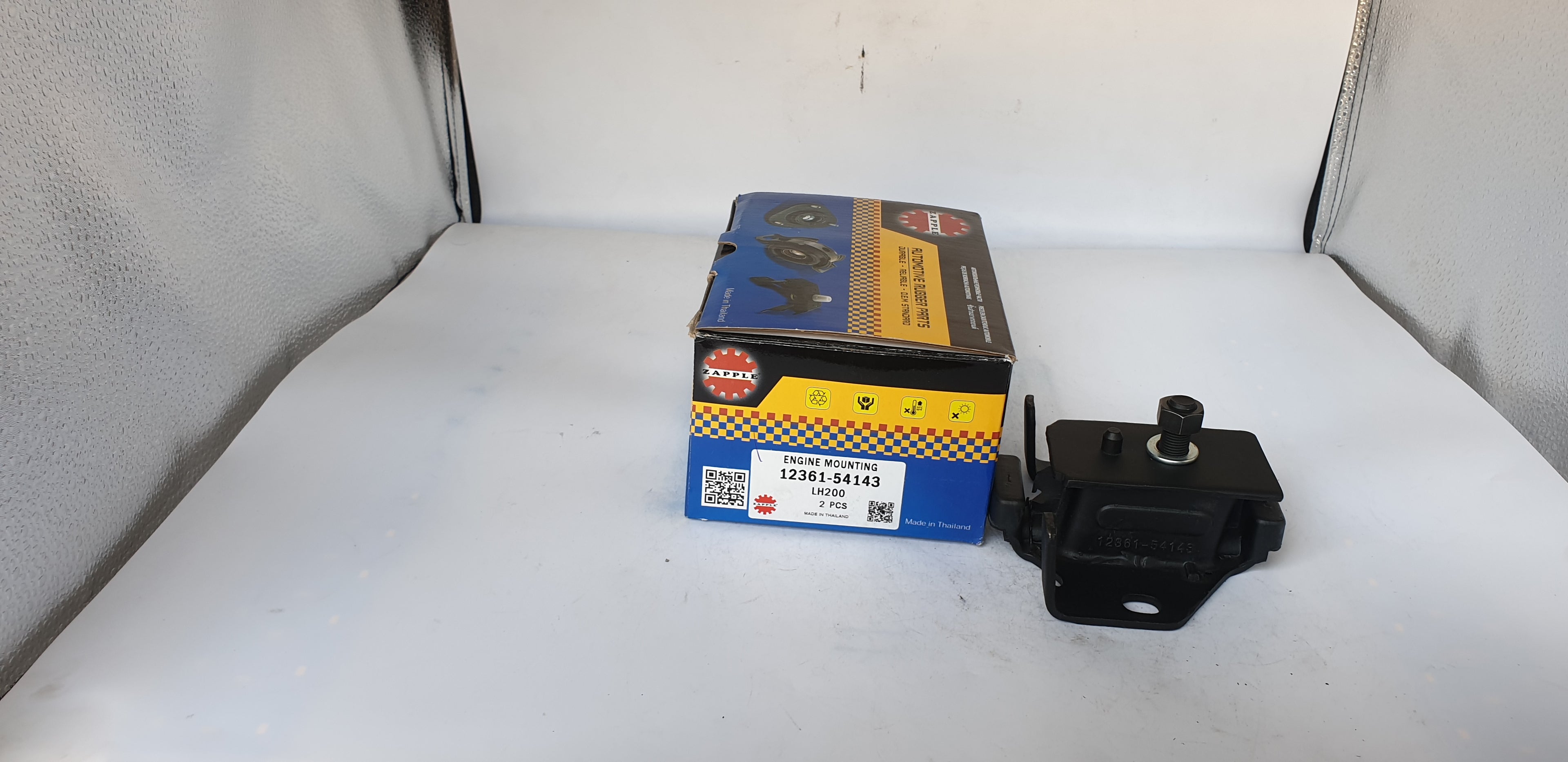 ZAPPLE Engine Mounting 12361-54143 LH200