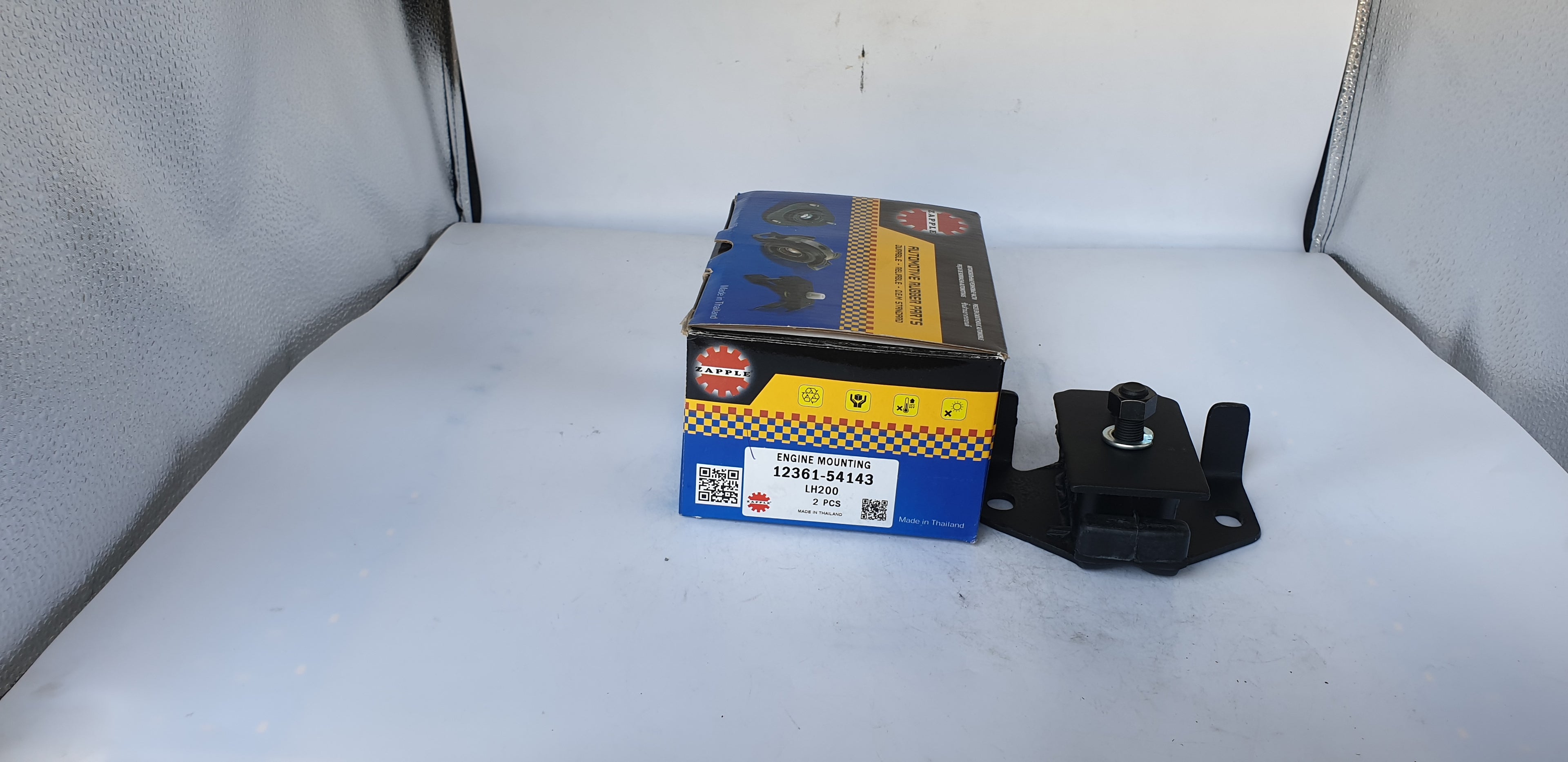 ZAPPLE Engine Mounting 12361-54143 LH200